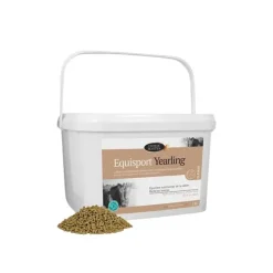 Horse Master Equisport Yearling Best